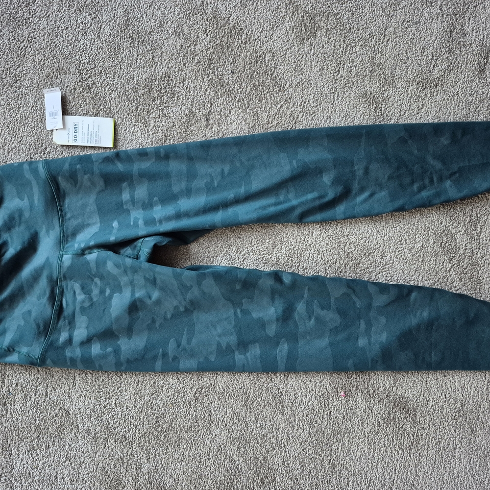 Old Navy Camouflage Leggings - Green